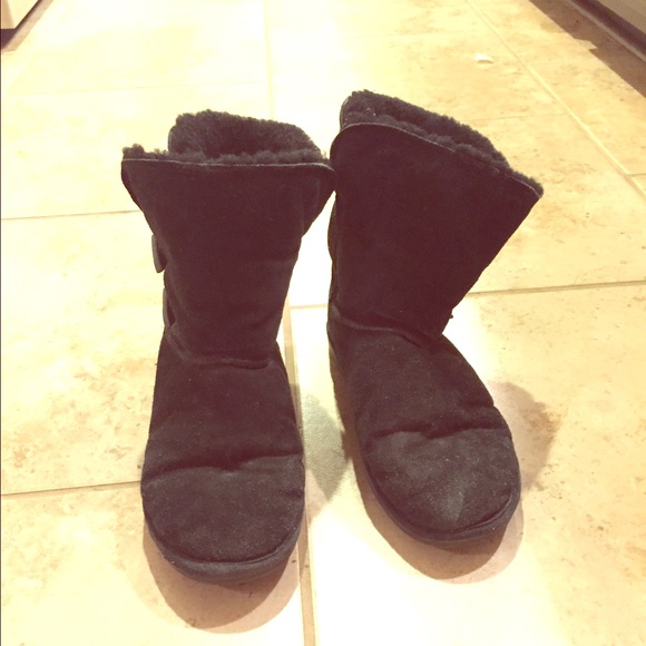 Black fluffy Bearpaws