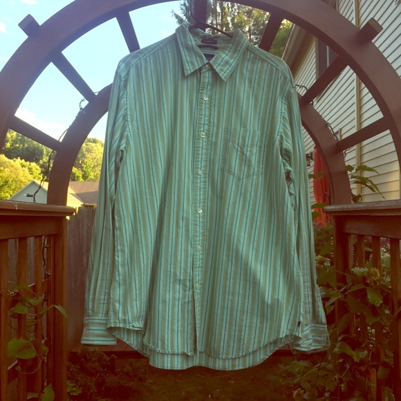 Gap Classic Fit Button Down