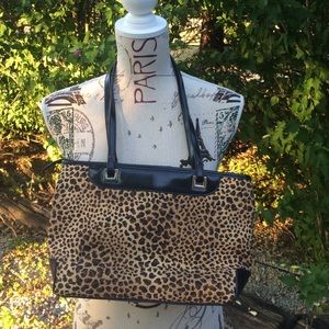 Cute leopard bag!