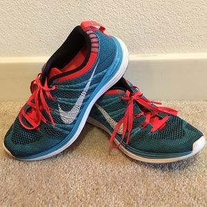 Nike Flyknit Lunar One