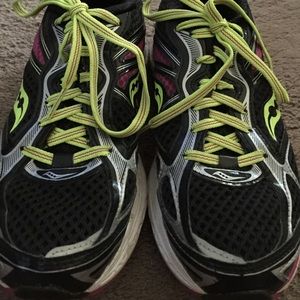 Saucony Guide 7 Running Shoes