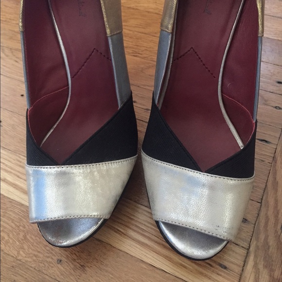 7 For All Mankind Heels - Picture 3 of 4