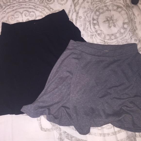 2 FOR 1 LA HEARTS SKIRTS