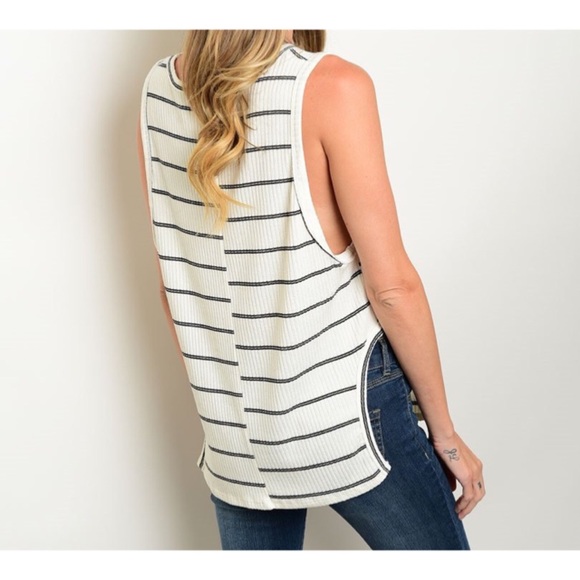 Sale! Cream & Black Ribbed Top - Picture 2 of 3