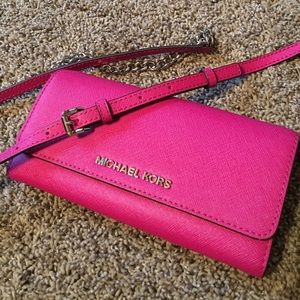 Michael Kors Wallet on Chain