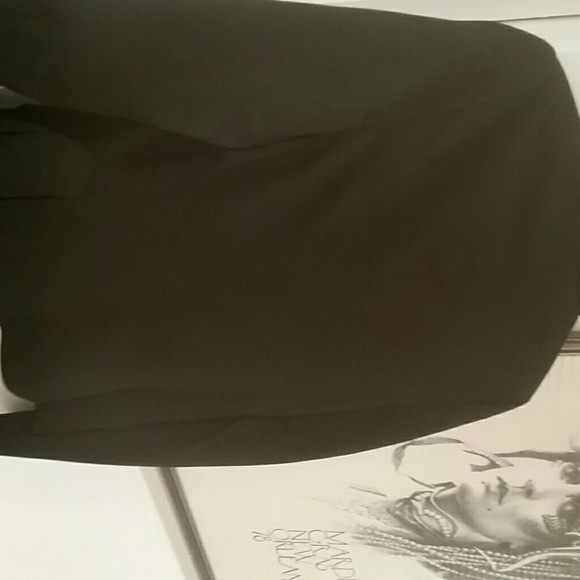 Blazer - Picture 2 of 3