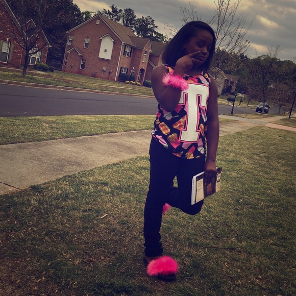 ⚡️FLASH SALE⚡️Kids 🎀furry friends🎀