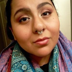 Meet your Posher, Ana