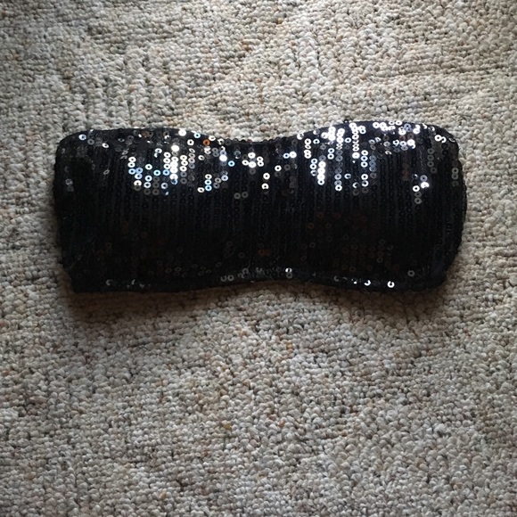 Size 32A or S  Black Sequence Bandeau