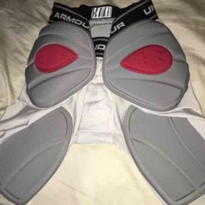 Under Armour Men's XL MPZ2 Padded Shorts