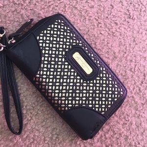 Jessica Simpson wallet