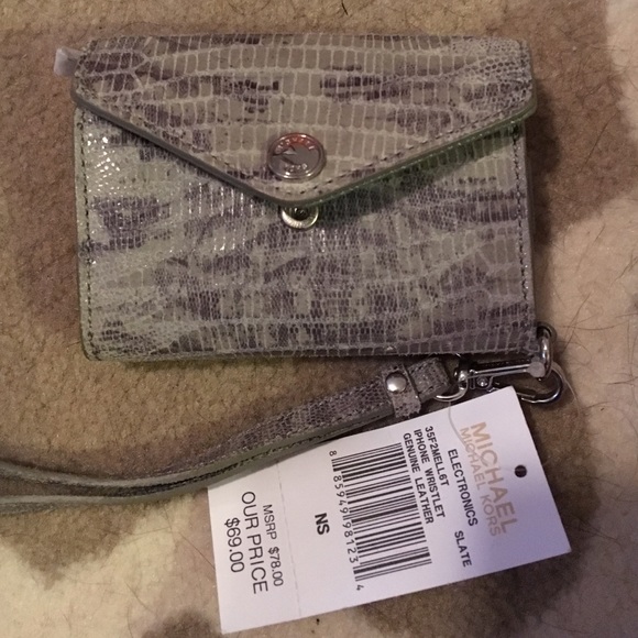 Michael Kors phone wallet