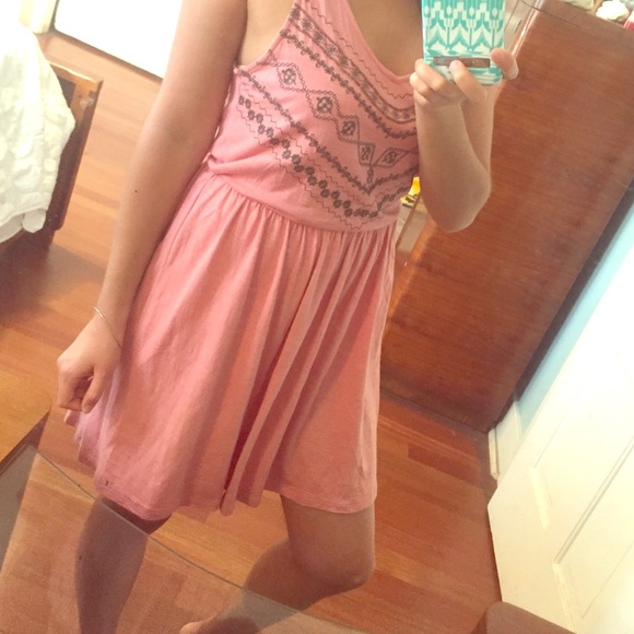 Casual Dress - Picture 1 of 1