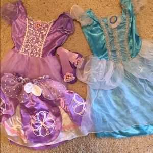 Girls Sofia the first and Cinderella dress up