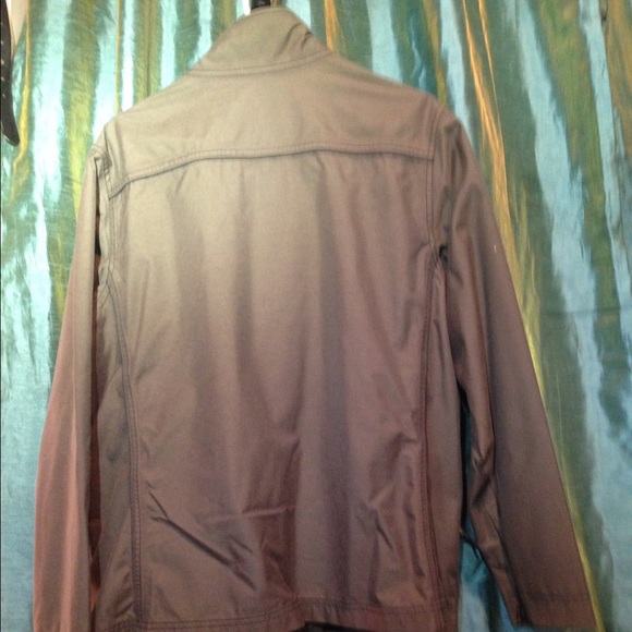 REI Element E1 women's rain jacket, size XL. - Picture 2 of 2