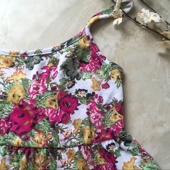 Forever 21 Dresses - Charlotte Russe Flower Dress Forever 21 Dresses - Charlotte Russe Flower Dress