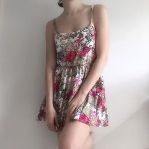 Forever 21 Dresses - Charlotte Russe Flower Dress Forever 21 Dresses - Charlotte Russe Flower Dress
