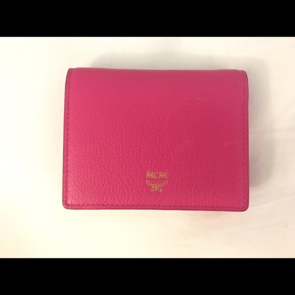 MILLA CARD WALLET in beetroot pink