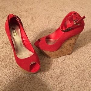 Red Wedges