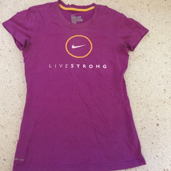 Nike T-Shirt