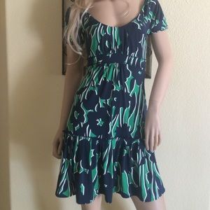 BCBG MAXIMARA Size XS print dress