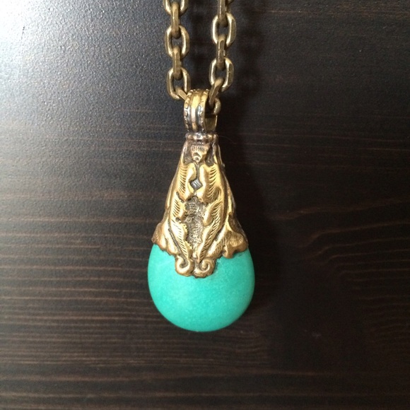 Vanessa Mooney necklace