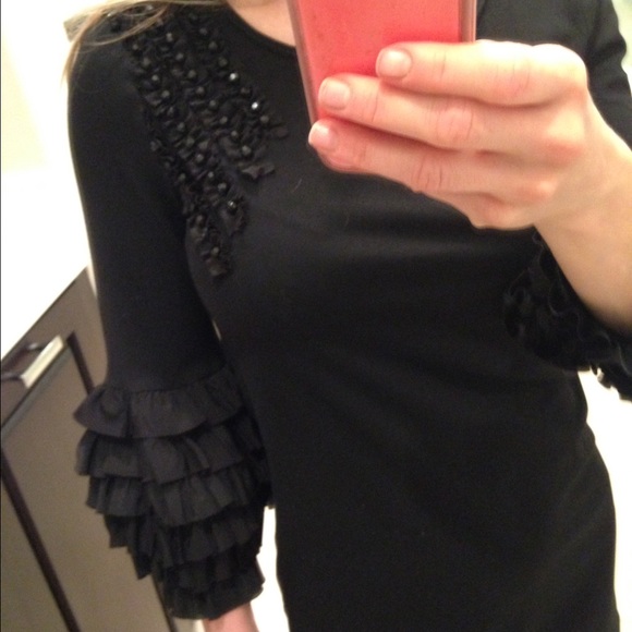SEXY black dress with ruffled sleeves - Picture 3 of 3