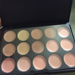 NEW! 15 Amazing Colors Makeup Contour Palette