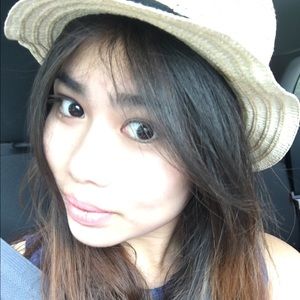 Meet your Posher, Julia