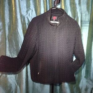 Women's XL Gallery Black quilted jacket.