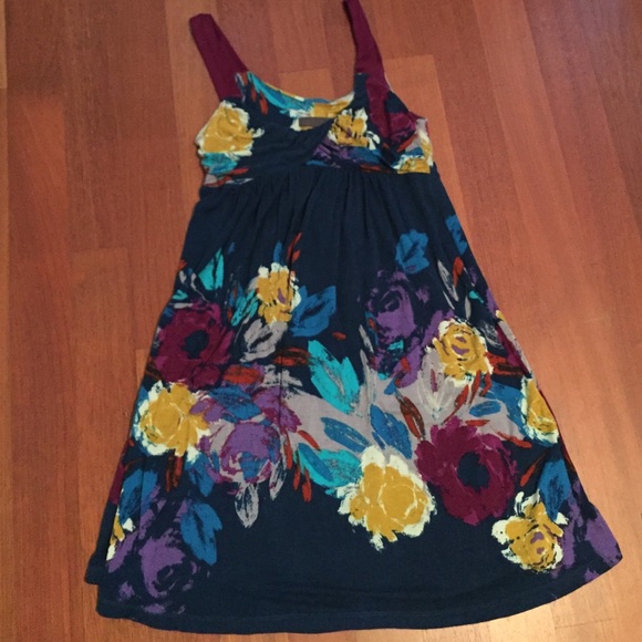 Casual Dress - Picture 2 of 2