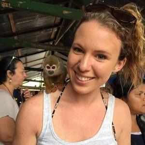 Meet your Posher, Laura