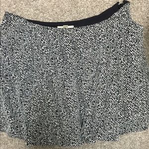 Silence and noise black and white skirt