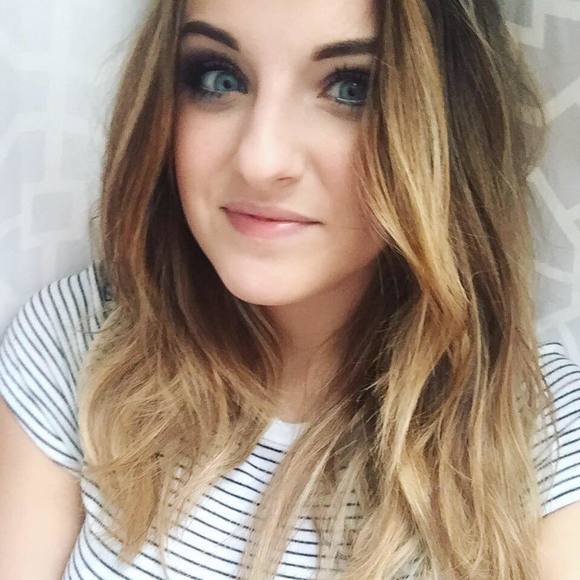 Meet your Posher, Madeline