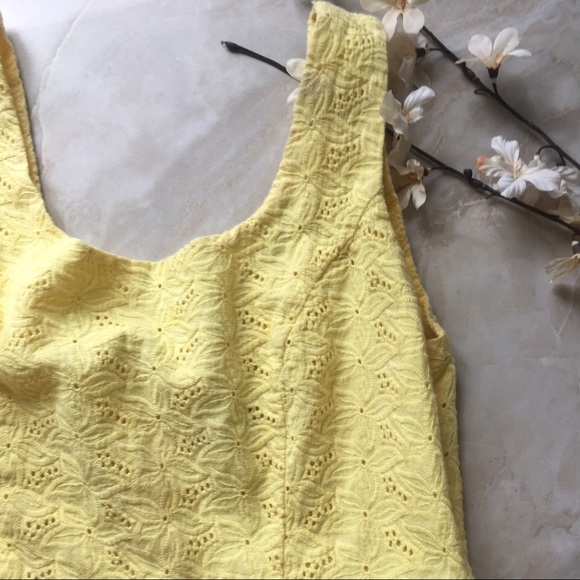 Forever 21 Dresses - Forever 21 Cotton Flower Dress Forever 21 Dresses - Forever 21 Cotton Flower Dress