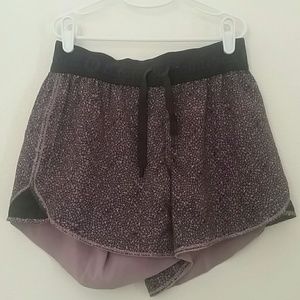 Go the Distance Lululemon shorts,  size 6