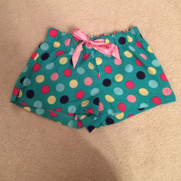 Polka-dotted pajama shorts