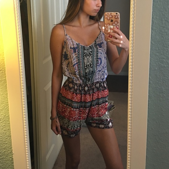 Patterned romper