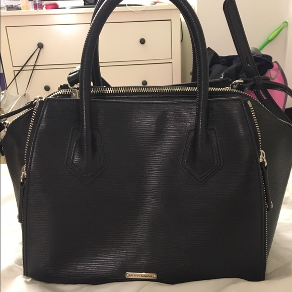 REBECCA MINKOFF PERRY SATCHEL IN BLACK