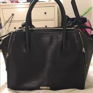 REBECCA MINKOFF PERRY SATCHEL IN BLACK