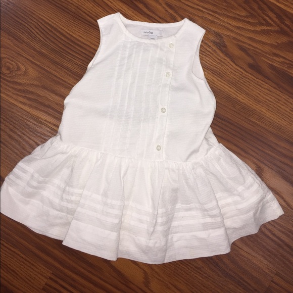 Baby Gap Other - NWT BabyGap white dress with bloomers 6-12 months