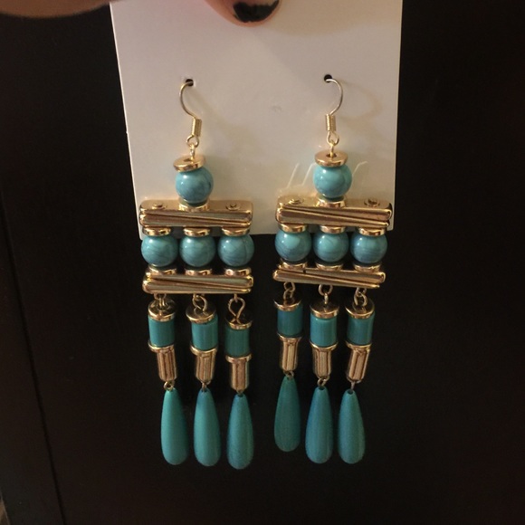 Gold & Turquoise Egypt-ion style.