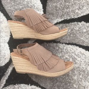 Fringe Wedge Sandals