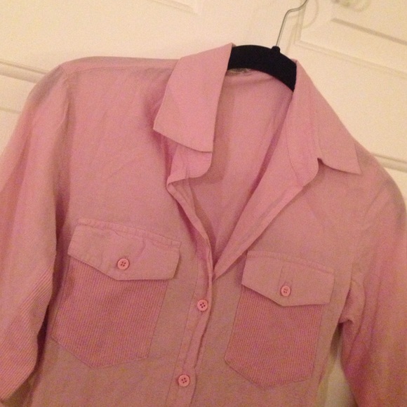 3/4 length sleeve pink button down
