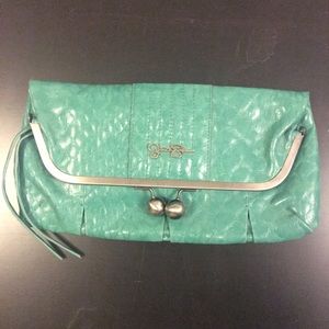 Jessica Simpson clutch