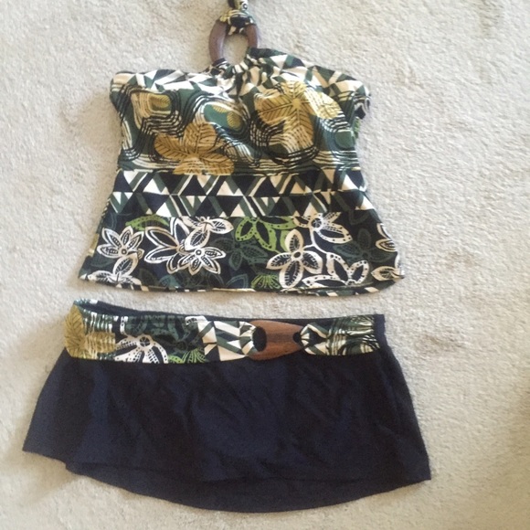 Bathing suit