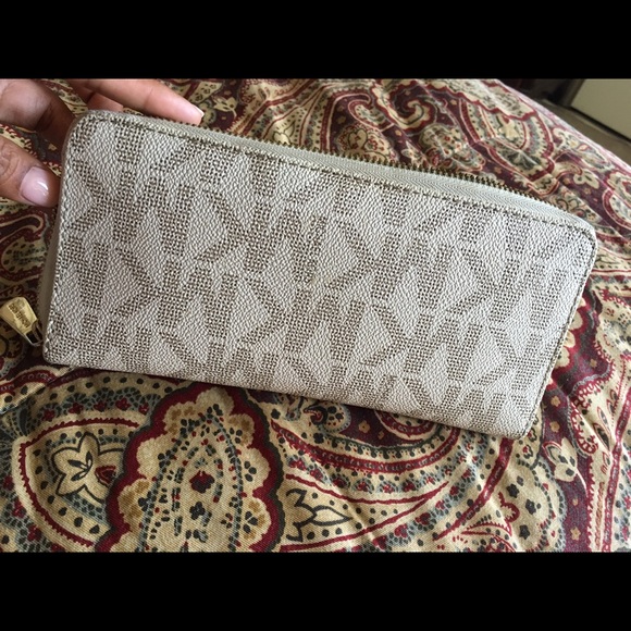 🚫Sold - Picture 2 of 3