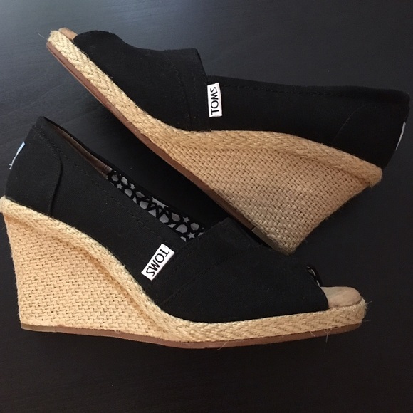 Toms Wedges