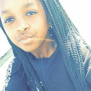 Meet your Posher, Janee