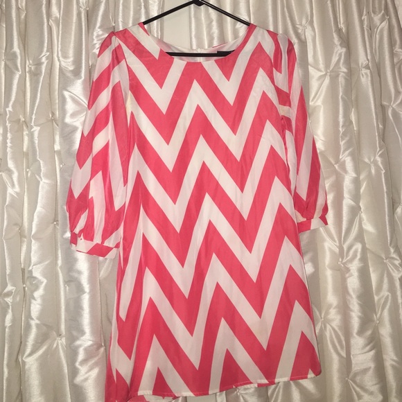 A lulu's pink chevron dress